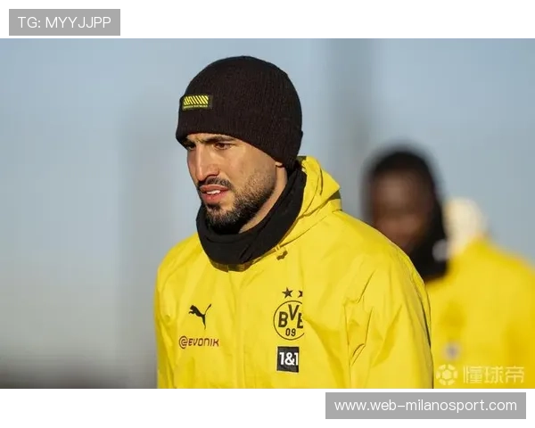 多特蒙德队长埃姆雷·詹承认8分差距很大,球队需保持稳定 多特蒙德队长埃姆雷·詹承认8分差距很大,球队需保持稳定