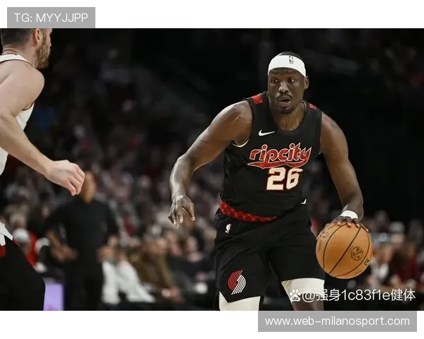 开拓者与老鹰达成3换1交易，送出中锋杜普·里斯